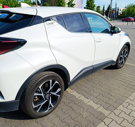 Toyota C-HR cena 106999 przebieg: 35025, rok produkcji 2021 z Warszawa małe 254